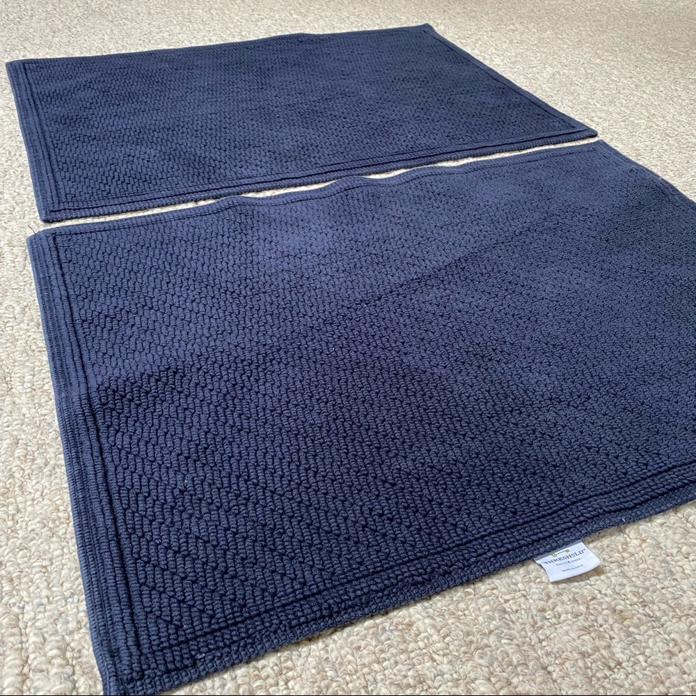 NWOT Threshold Navy Bathroom Rugs